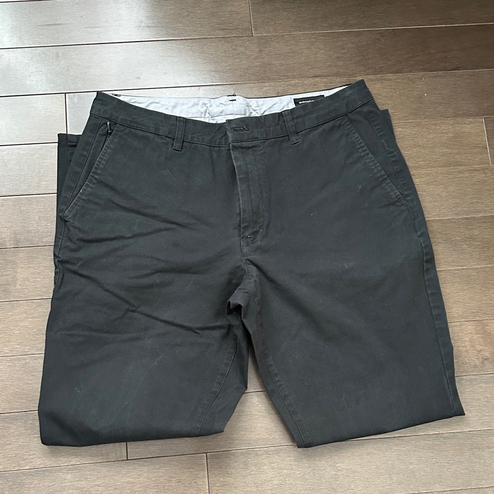 Bonobos Men's Blacy Chinos 35/32